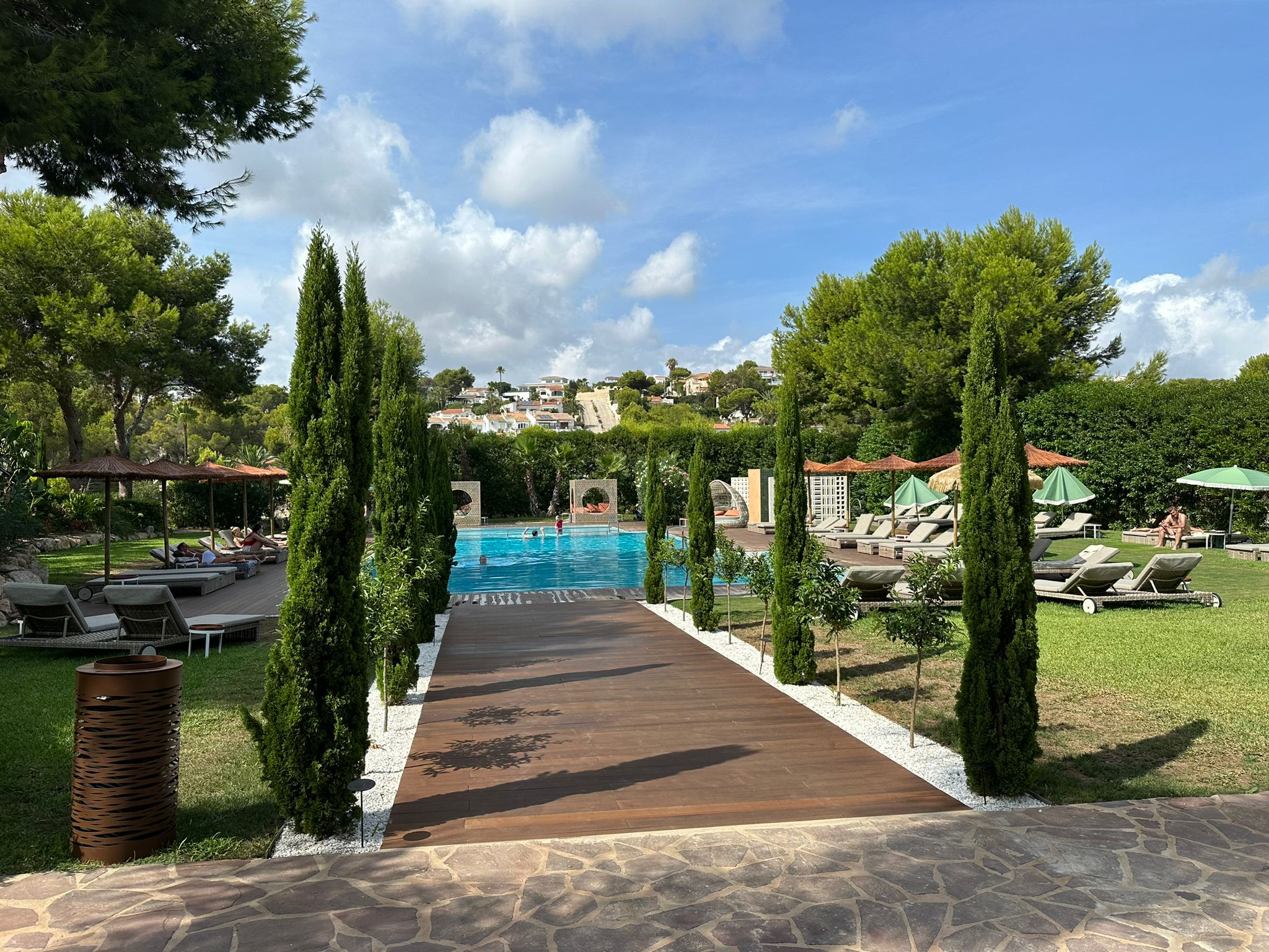 Remodelación paisajística de hotel en Moraira